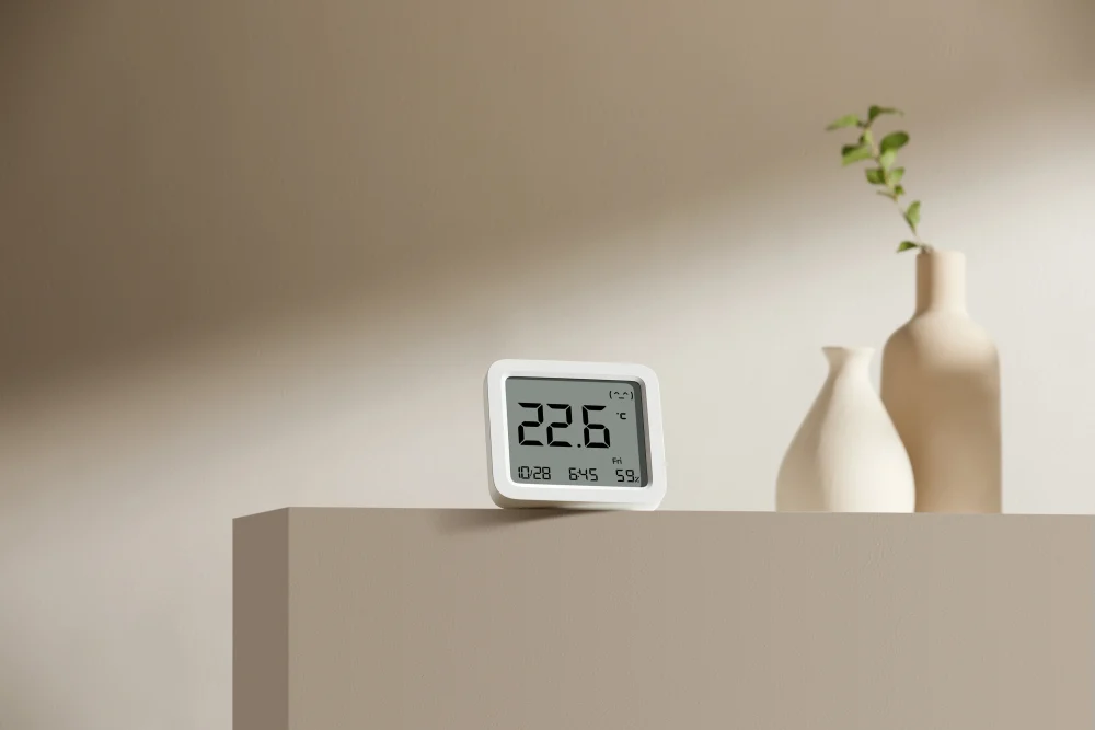 Xiaomi Mi Temperature and Humidity Monitor 3 - Image 2